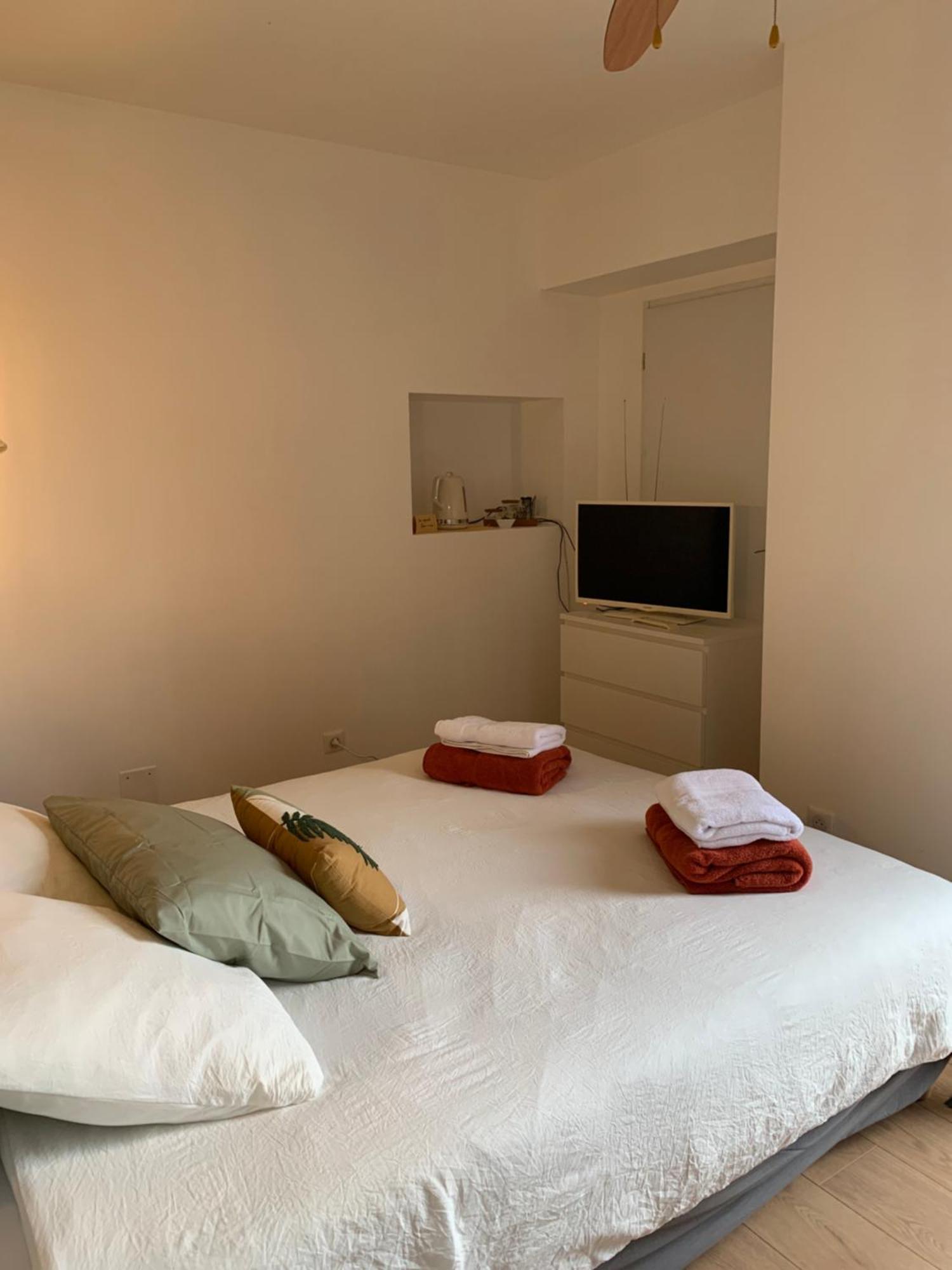 Bed and Breakfast Chambre D'Hotes Mazet Les Abadies Saint-Felix-de-Lodez Exterior foto